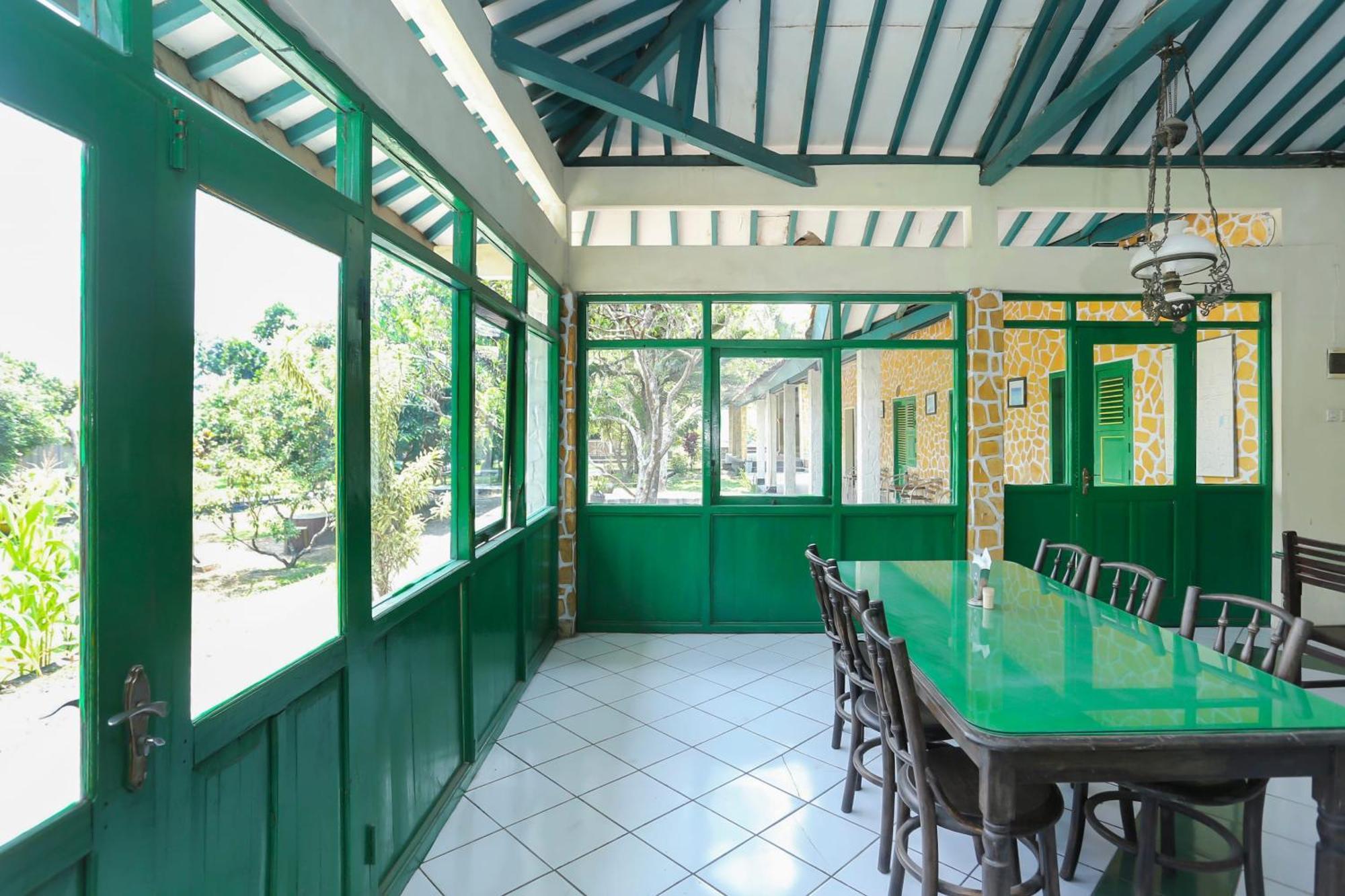 Super Oyo 1959 Penginapan Kepurun Pawana Indonesia Sleman  Exterior photo